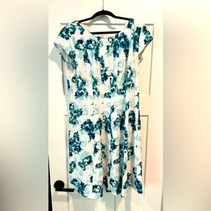 Elle Floral Cap Sleeve Midi Dress Stretch